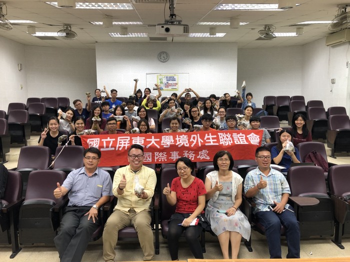 106學年度僑外生畢業生祝福活動圓滿成功圖片